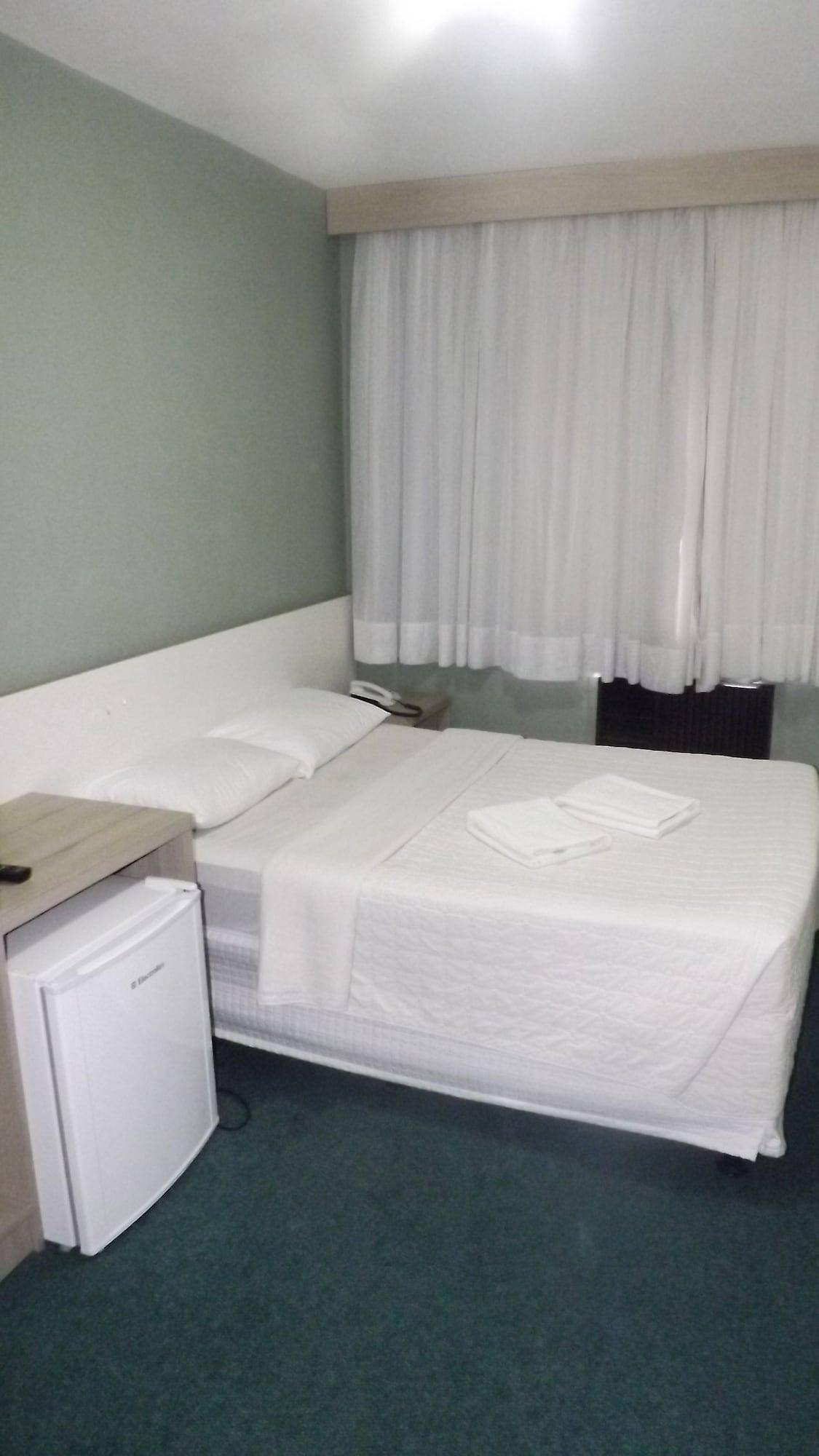 Rede Andrade San Martin Hotel Curitiba Luaran gambar