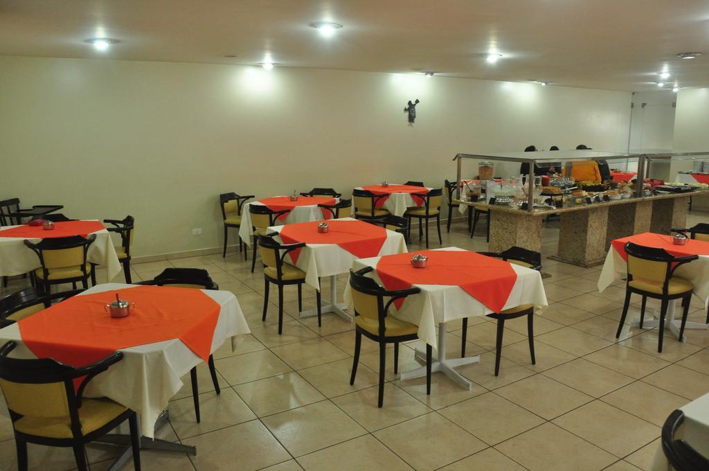 Rede Andrade San Martin Hotel Curitiba Luaran gambar