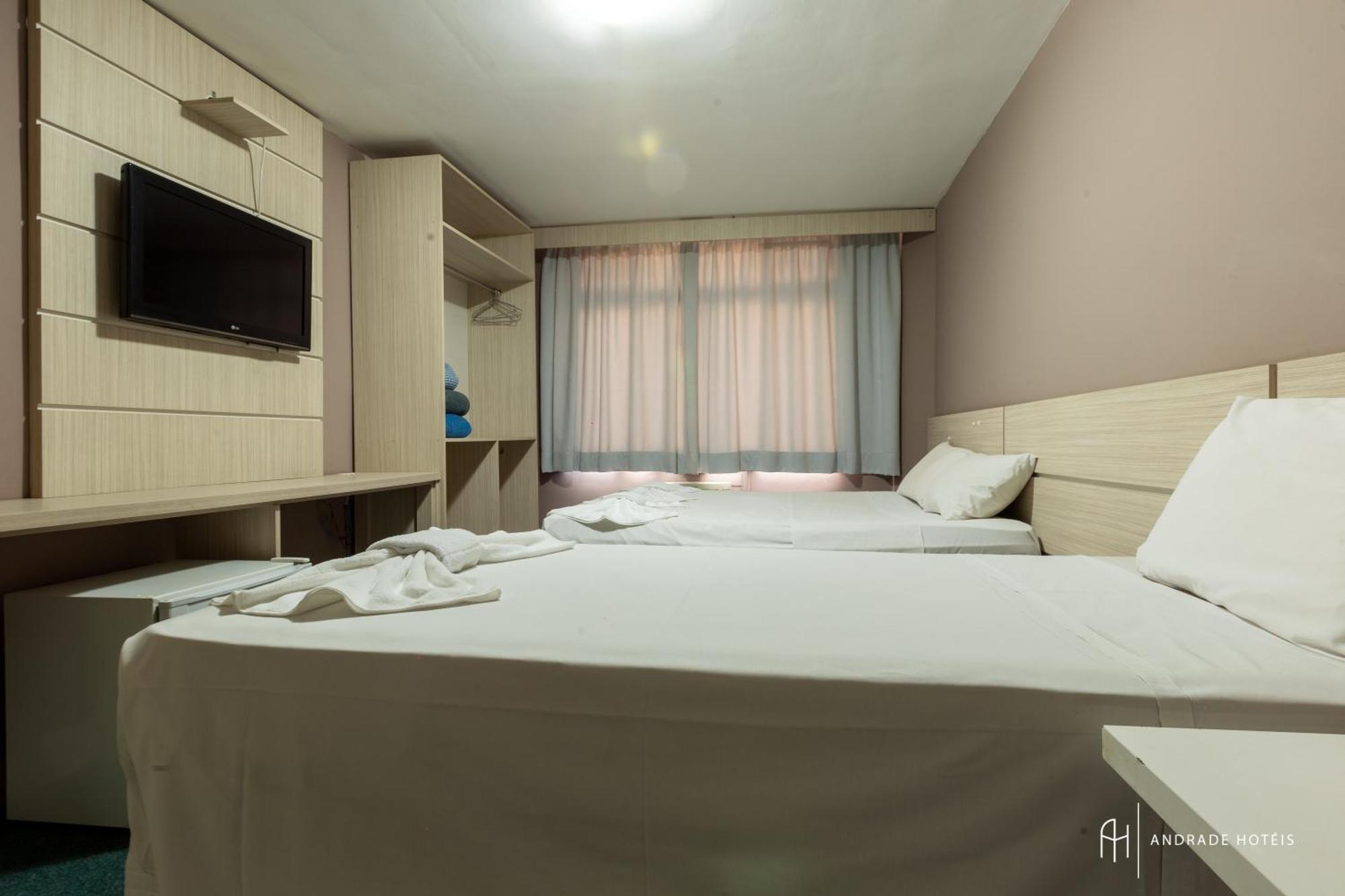 Rede Andrade San Martin Hotel Curitiba Luaran gambar
