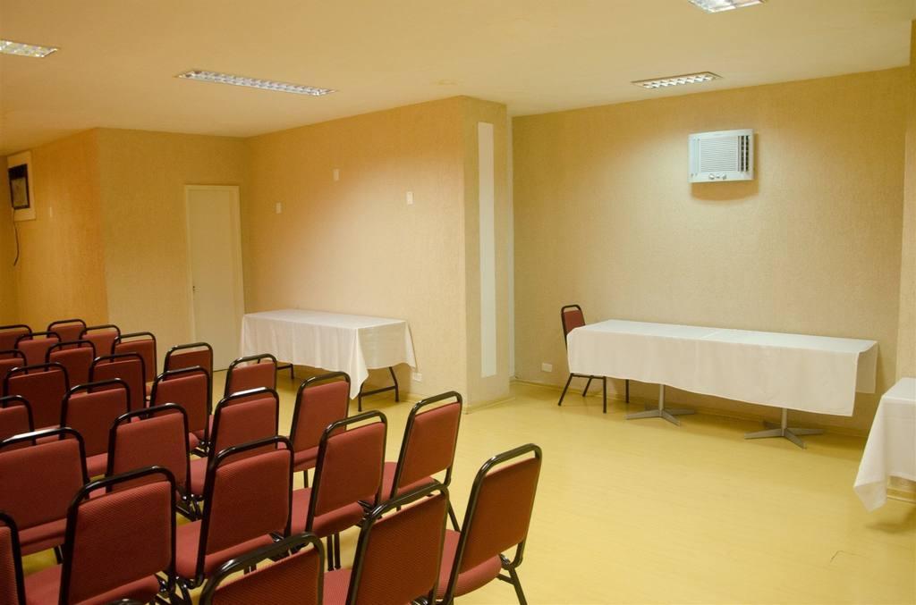 Rede Andrade San Martin Hotel Curitiba Luaran gambar